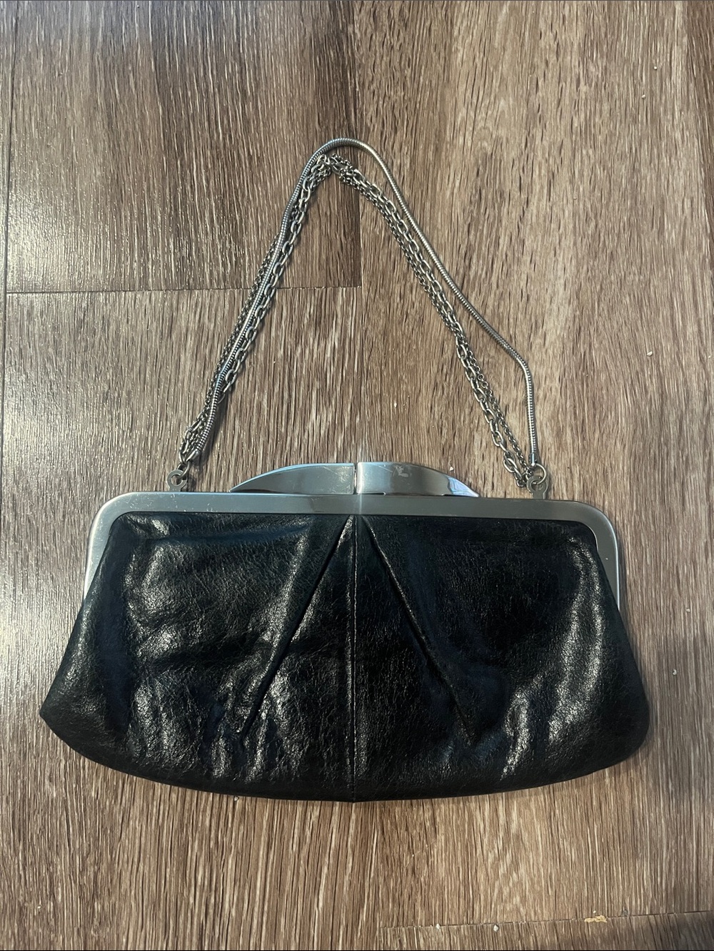 Hobo Hayley leather clutch bag